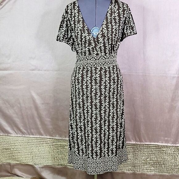 APT. 9 Brown and Cream Floral Midi Dress Size PXL - Picture 1 of 8